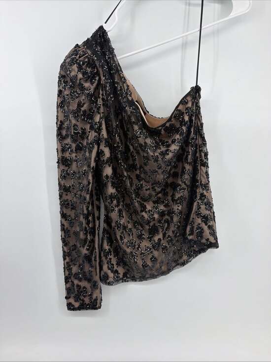 Alice + Olivia Tops - Express Women's Black Sequin One Shoulder Half Sleeve Top Sz S NWT